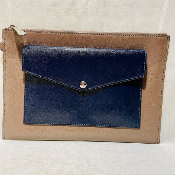 Michael Kors Honey XL Zip Clutch Leather Wristlet, NWOT